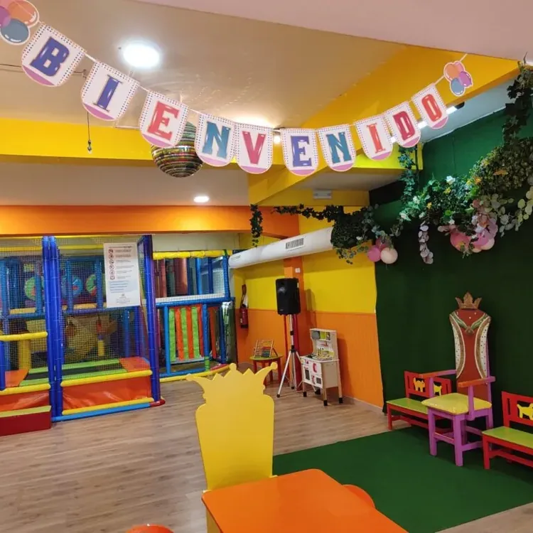 Fiesta infantil en Centro de Ocio Pío Pío