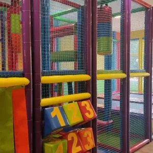 Salón preparado para un cumpleaños en Pío Pío